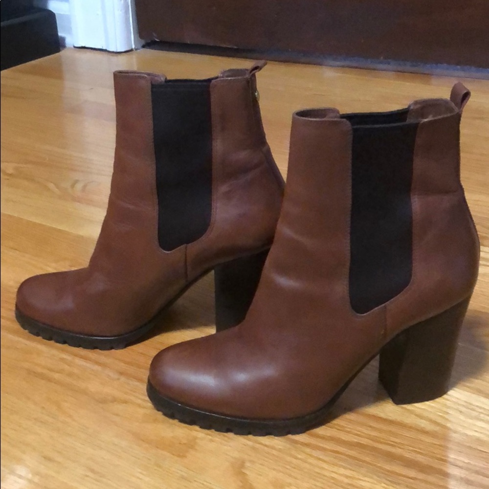 Winter Sale🔥 ❄️☃️ Coach Booties!